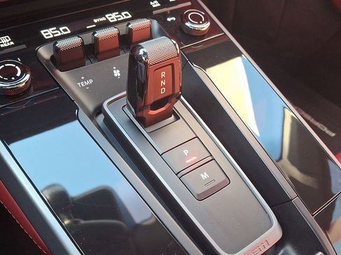 Used 2024 Porsche 911 Carrera 4 image 15