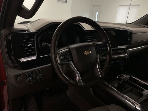 Used 2023 Chevrolet Silverado 1500 LTZ AWD/4WD image 15