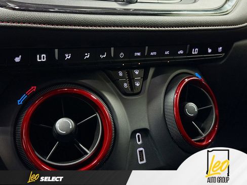 Used 2019 Chevrolet Blazer RS AWD/4WD image 19
