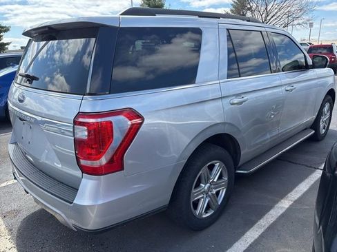 Used 2019 Ford Expedition XLT w/ Equipment Group 202A image 7