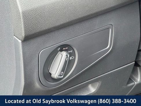Certified 2024 Volkswagen Tiguan SE AWD/4WD image 34