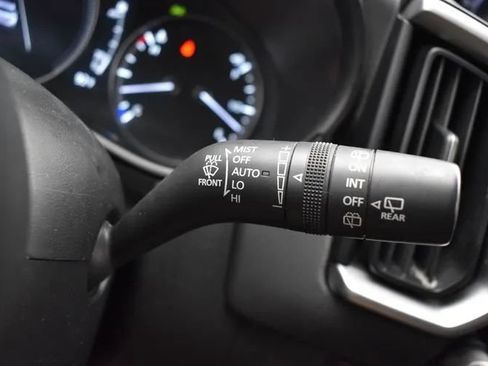 Used 2025 MAZDA CX-50 AWD 2.5 S w/ Preferred Package image 26