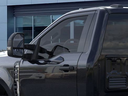 New 2026 Ford F350 XL w/ XL Chrome Package image 38