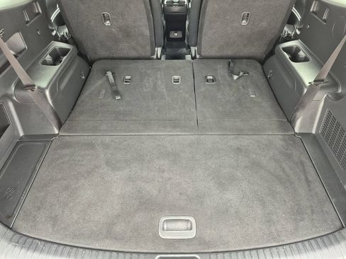 Certified 2024 Kia Telluride S w/ S Sunroof Package AWD/4WD image 15