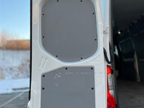 Used 2021 Mercedes-Benz Sprinter 2500 w/ Driver Convenience Package image 28