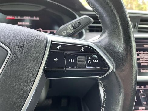 Used 2024 Audi A6 Premium Plus image 10