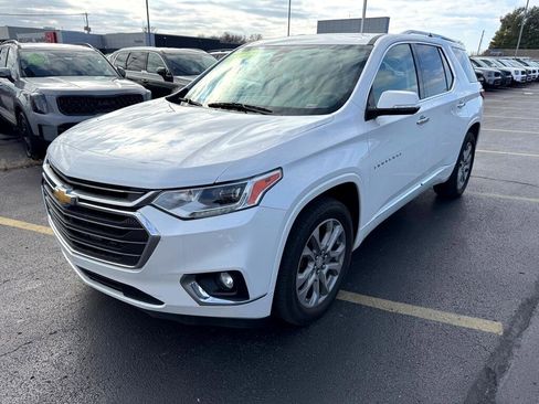 Used 2019 Chevrolet Traverse Premier image 1