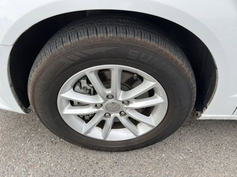 Used 2018 Dodge Grand Caravan SXT image 30