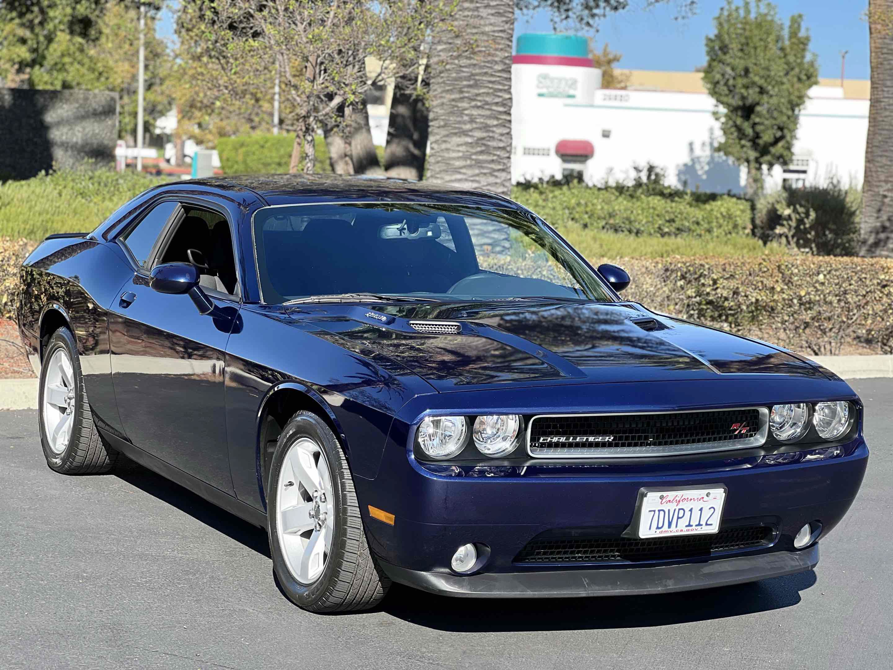 Used 2014 Dodge Challenger R/T RWD image 15