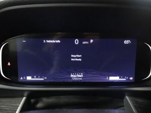 Certified 2024 Jeep Wagoneer L Series II w/ Flexible Seating Group image 22