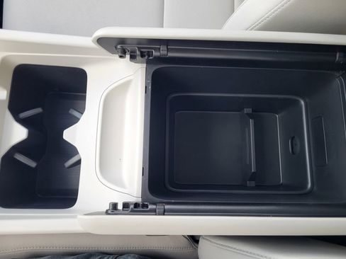 New 2026 Hyundai Santa Fe SE image 28