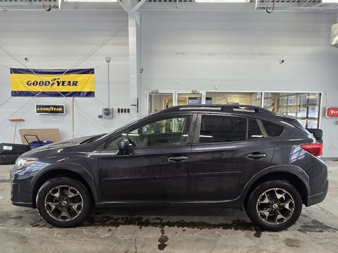 Used 2018 Subaru Crosstrek 2.0i Premium w/ Eyesight System image 7