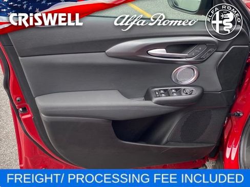 Used 2024 Alfa Romeo Tonale Veloce AWD/4WD image 16
