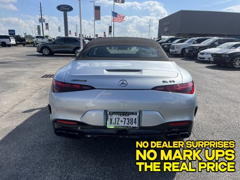 Used 2022 Mercedes-Benz SL 63 AMG 4MATIC image 3