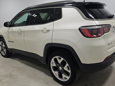 Used 2019 Jeep Compass Limited AWD/4WD image 4