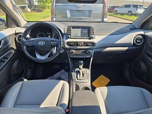 Used 2021 Hyundai Kona Ultimate w/ Cargo Package AWD/4WD image 5