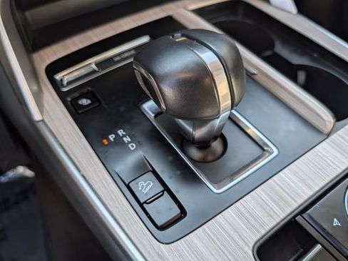 Certified 2024 MAZDA CX-90 Plug-In Hybrid w/ Preferred AWD/4WD image 31