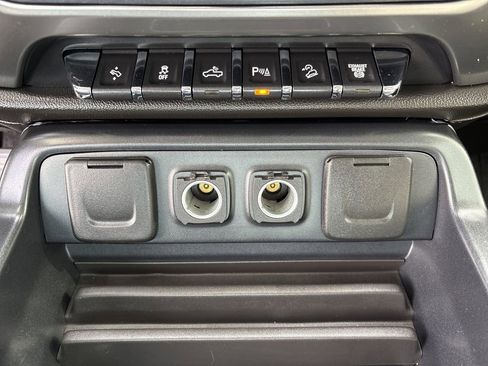 Used 2017 Chevrolet Silverado 2500 LTZ w/ Duramax Plus Package image 21