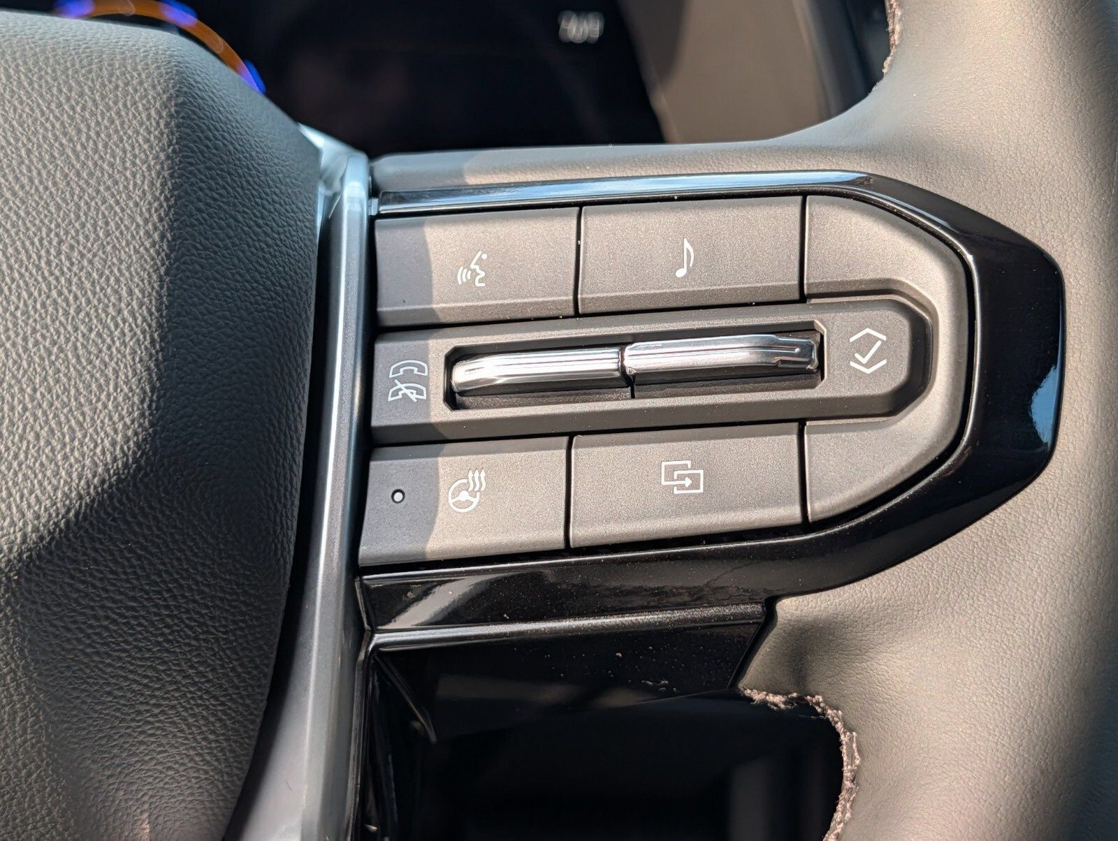 New 2026 Chevrolet Colorado Trail Boss AWD/4WD image 34