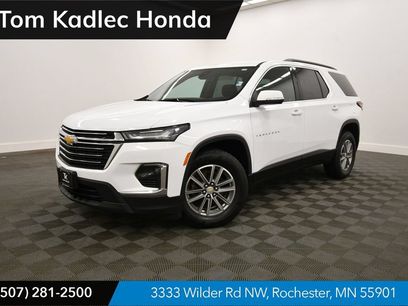 Used 2023 Chevrolet Traverse LT