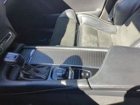 Used 2018 Volvo XC90 T5 R-Design w/ Convenience Package image 15