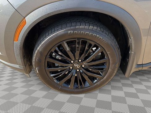 Used 2023 INFINITI QX60 Sensory w/ Vision Package AWD/4WD image 28