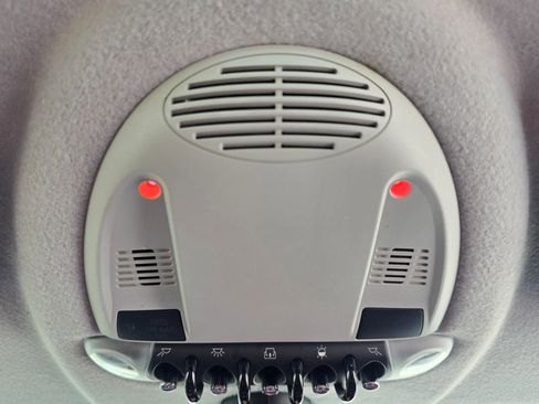 Used 2010 MINI Cooper S FWD image 40