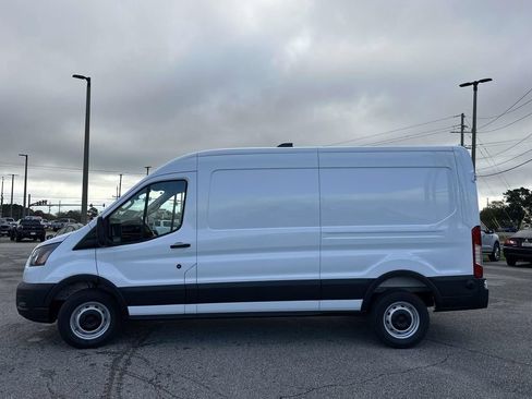 New 2026 Ford Transit 250 148 Medium Roof w/ Load Area Protection Package RWD image 25