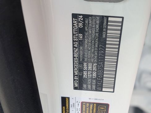 Used 2025 Mercedes-Benz E 450 4MATIC Sedan image 41