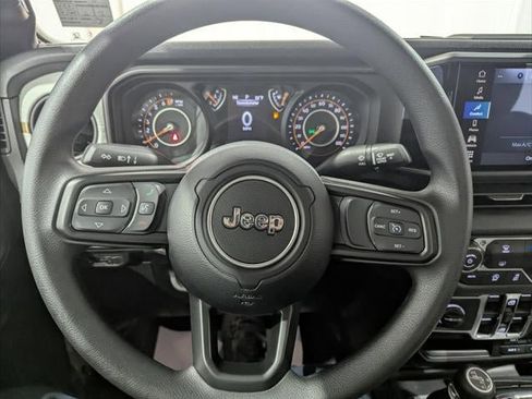 New 2026 Jeep Gladiator Sport image 42