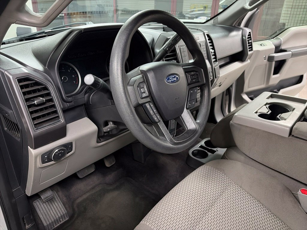 Used 2017 Ford F150 XLT RWD image 17