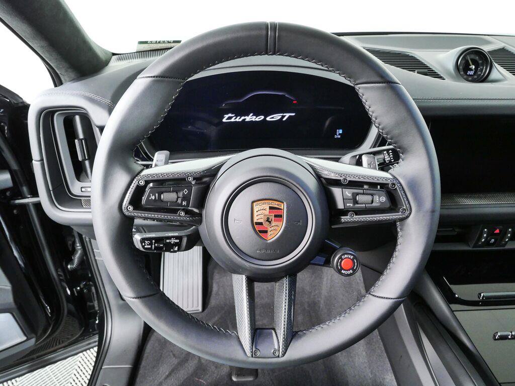 New 2026 Porsche Cayenne Turbo GT AWD/4WD image 9