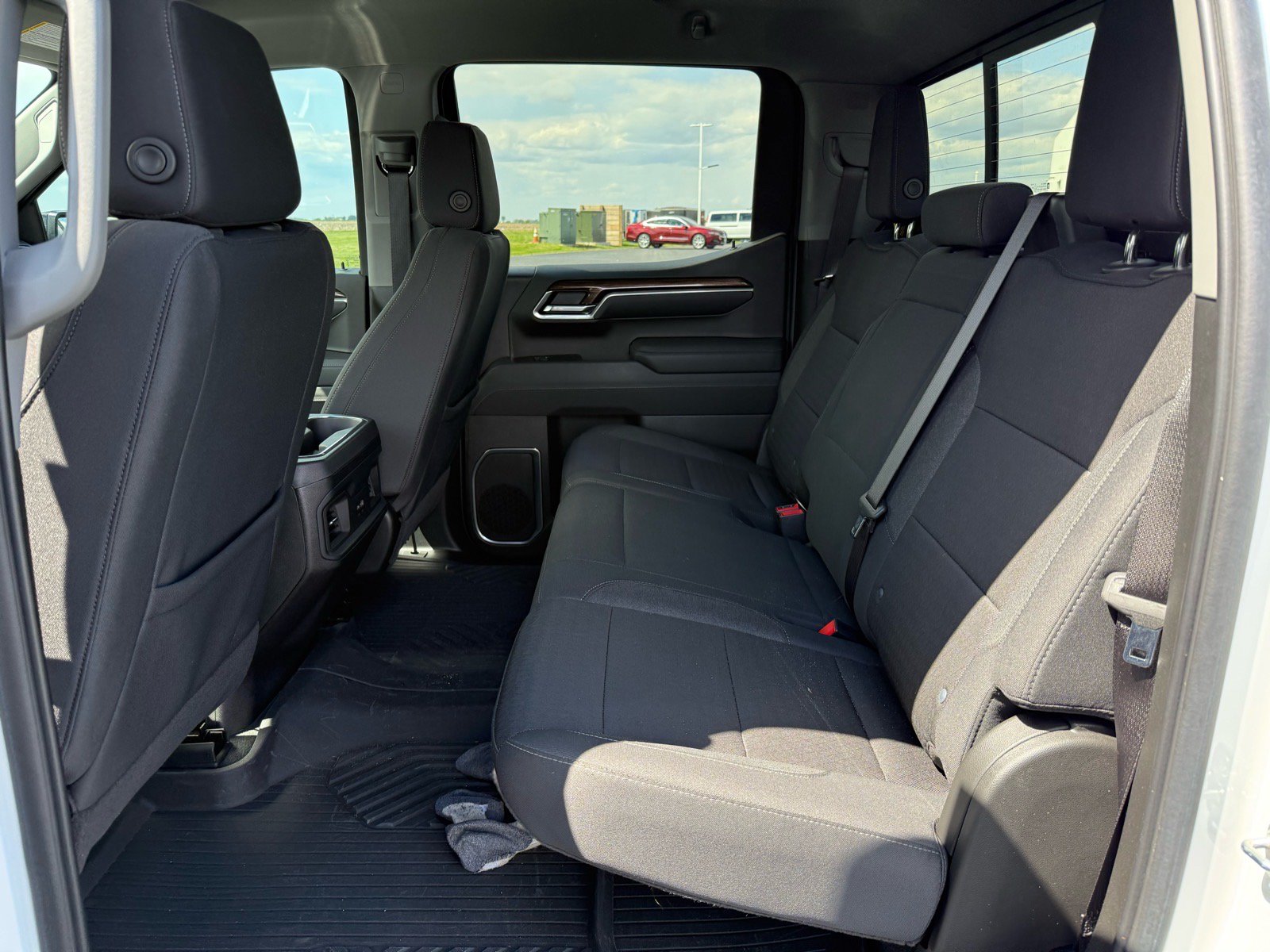 Used 2025 Chevrolet Silverado 1500 RST AWD/4WD image 14