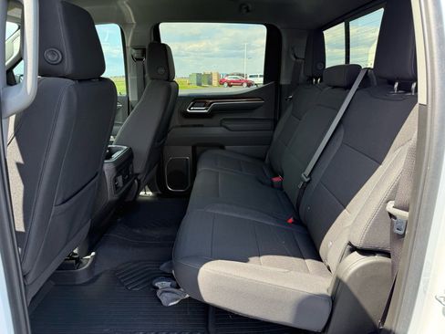 Used 2025 Chevrolet Silverado 1500 RST AWD/4WD image 14