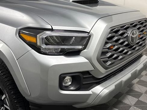 Used 2023 Toyota Tacoma TRD Sport AWD/4WD image 18