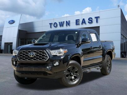 Used 2020 Toyota Tacoma TRD Sport w/ Technology Package