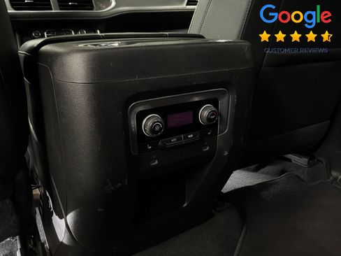 Used 2022 Chevrolet Suburban Premier RWD image 20