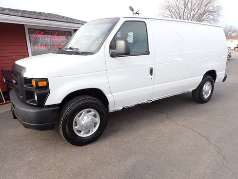 Used 2011 Ford E-250 and Econoline 250 w/ PWR Group image 3
