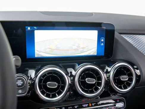 New 2026 Mercedes-Benz GLA 250 GLA 250 image 27