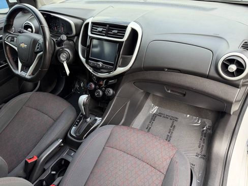 Used 2017 Chevrolet Sonic LT FWD image 34