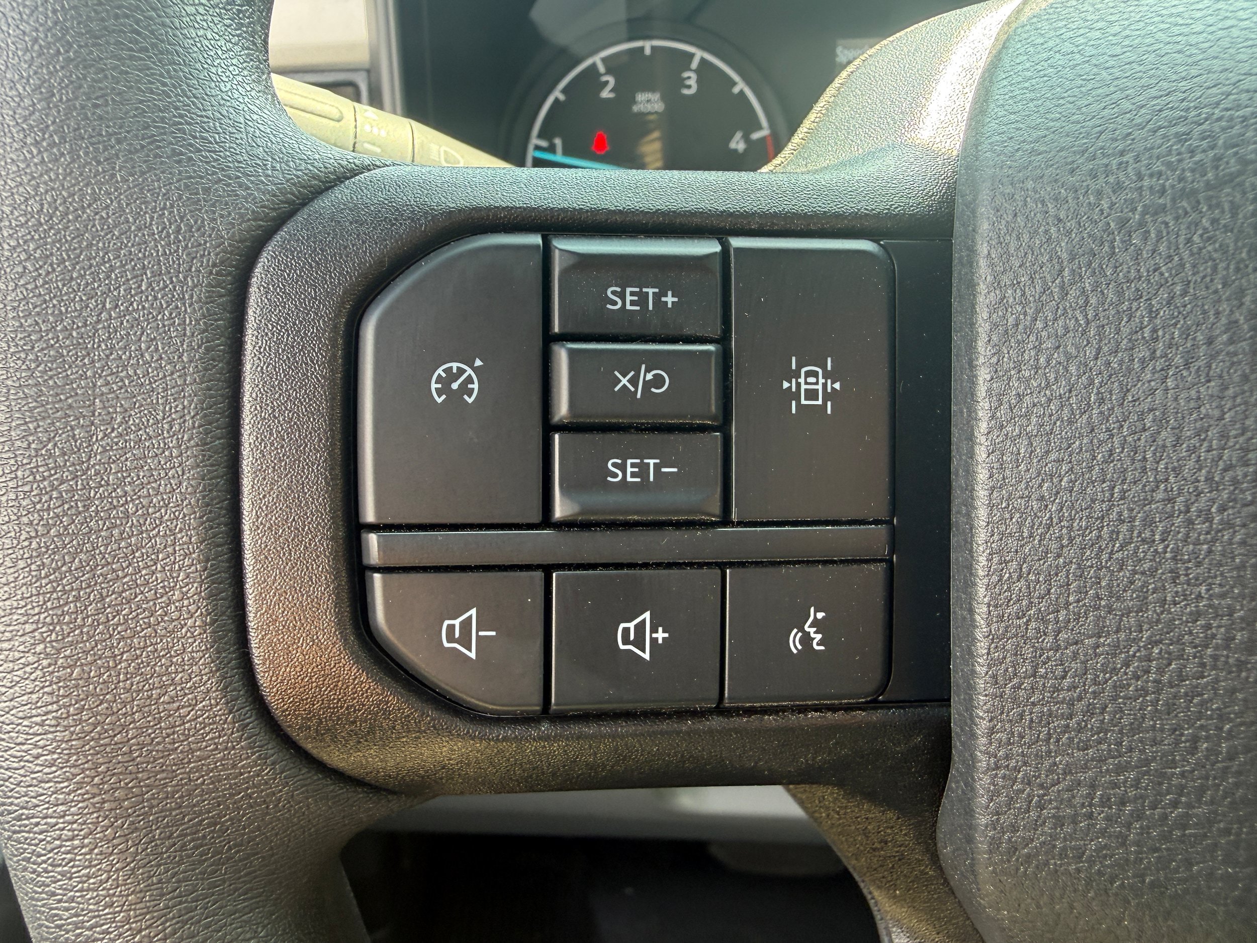 New 2025 Ford F350 XL w/ XL Chrome Package AWD/4WD image 17