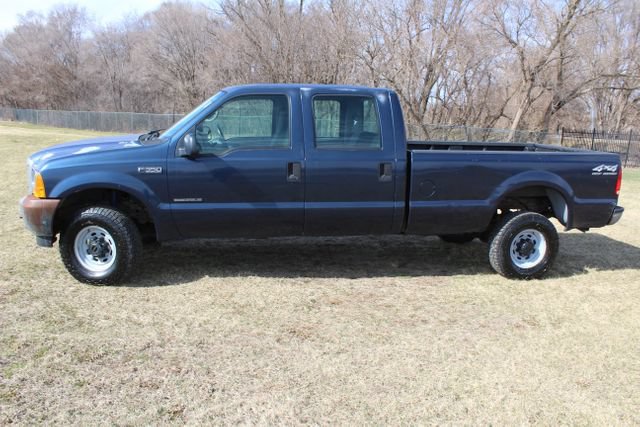 Used 2001 Ford F350 XL AWD/4WD image 2