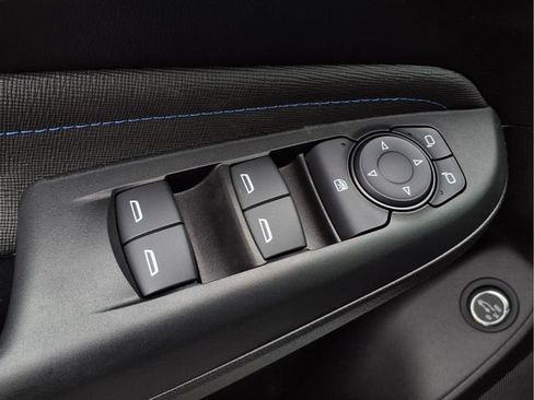 New 2026 Buick Envista Sport Touring w/ Convenience I Package FWD image 17
