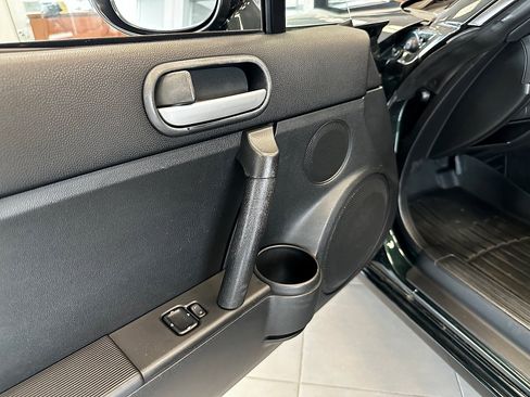 Used 2007 MAZDA MX-5 Miata Sport RWD image 11