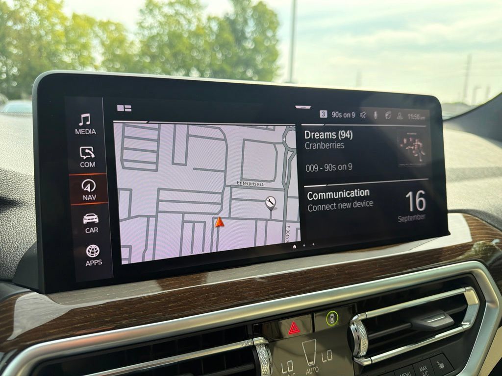 Used 2022 BMW X3 sDrive30i w/ Premium Package 2 RWD image 29