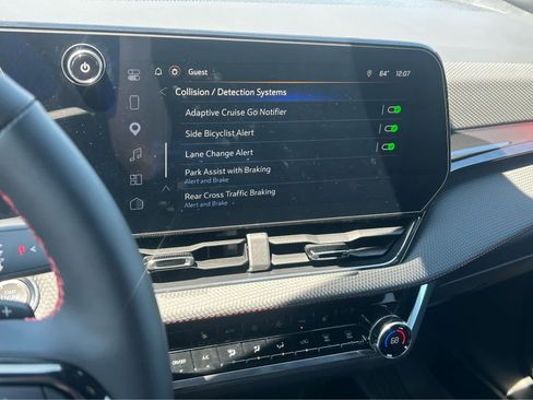 Used 2026 Chevrolet Equinox RS image 33