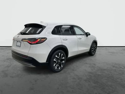 New 2027 Honda HR-V EX-L image 4
