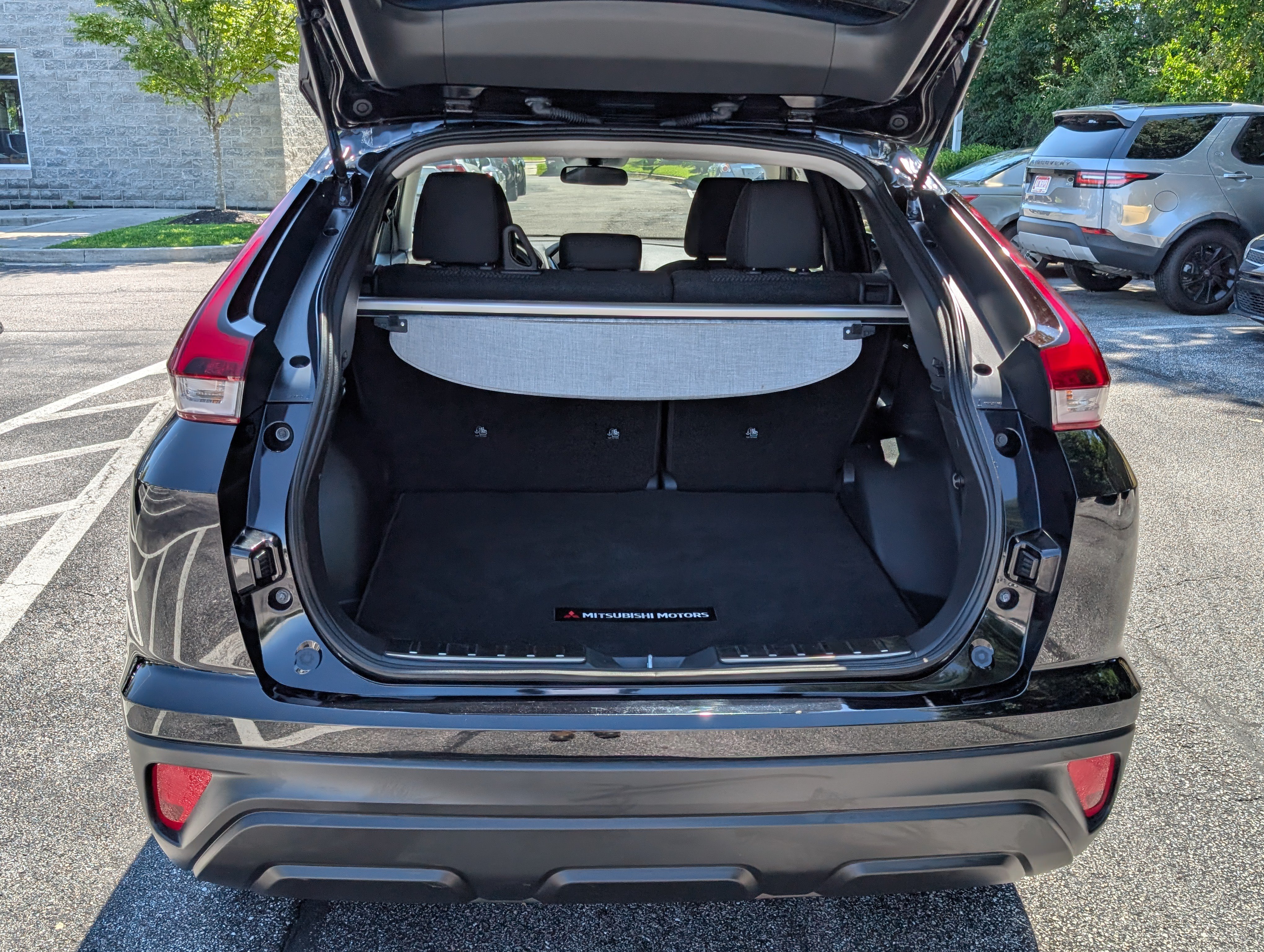 Used 2024 Mitsubishi Eclipse Cross ES AWD/4WD image 12
