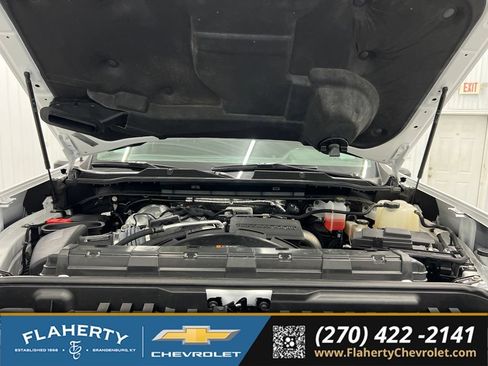 Used 2025 Chevrolet Silverado 2500 LT AWD/4WD image 16