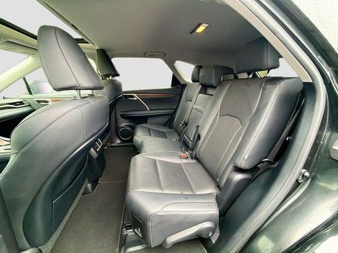 Certified 2022 Lexus RX 350L Premium w/ Premium Package AWD/4WD image 21